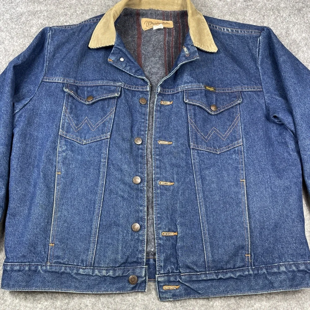 Vintage Wrangler Western Blanket Lined Denim Jacket Men Size 44 Made in USA 80s